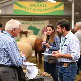 Pesquisadores debatem pecuária sustentável na Feira Brasil na Mesa